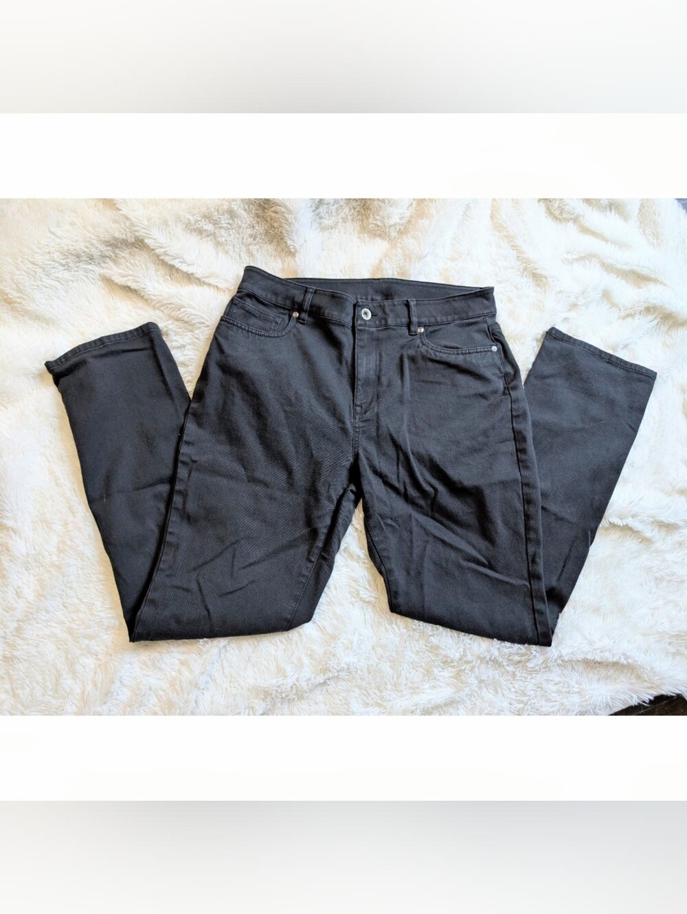 L.L. Bean Black Classic Fit Stretchy Straight Leg Denim Jeans Size 12